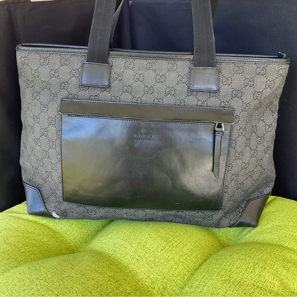 Gucci Black and Gray Signature Tote